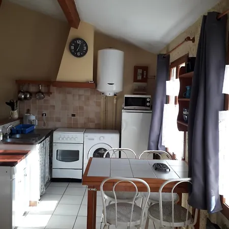 , Rue Pietonne , Centre Village Apartament